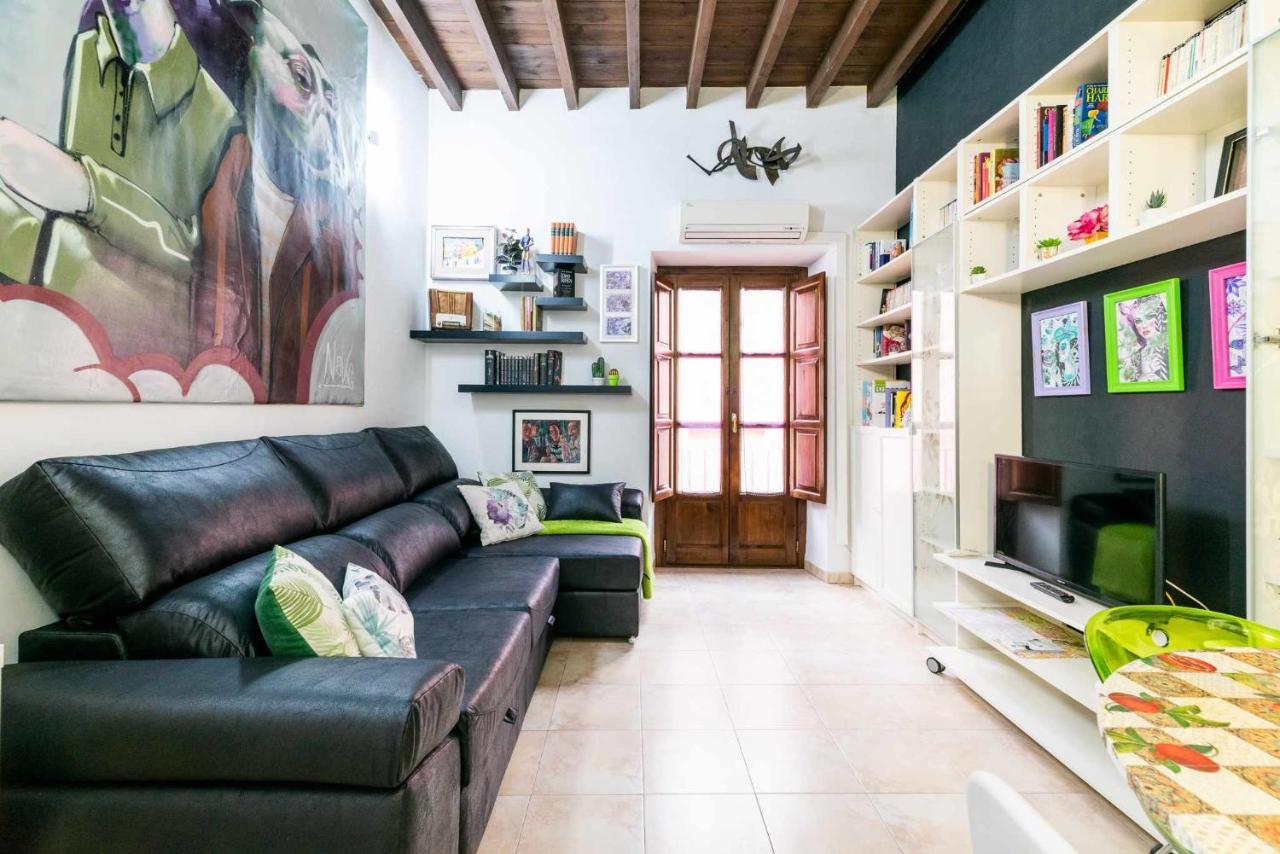 Comodo Y Moderno Apartamento Centro グラナダ エクステリア 写真