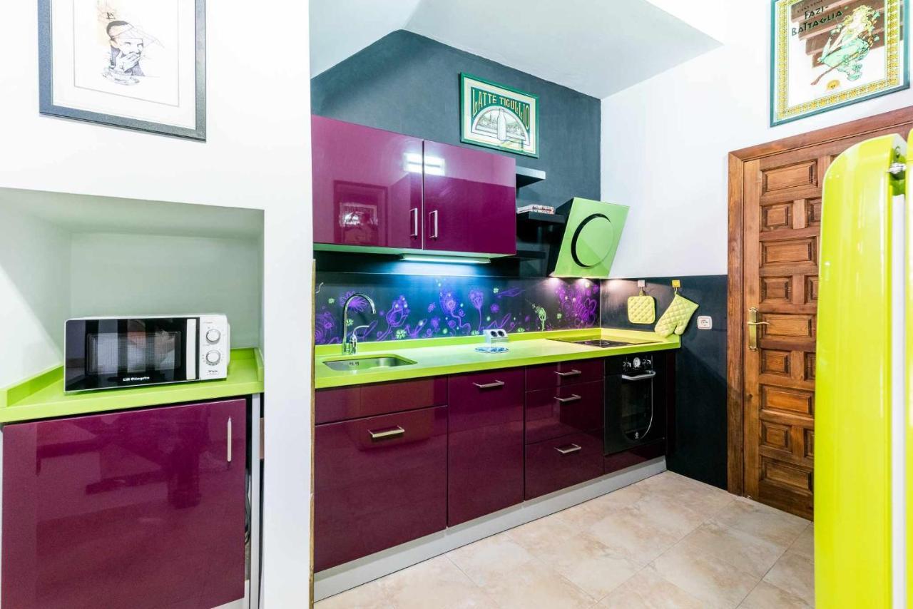 Comodo Y Moderno Apartamento Centro グラナダ エクステリア 写真