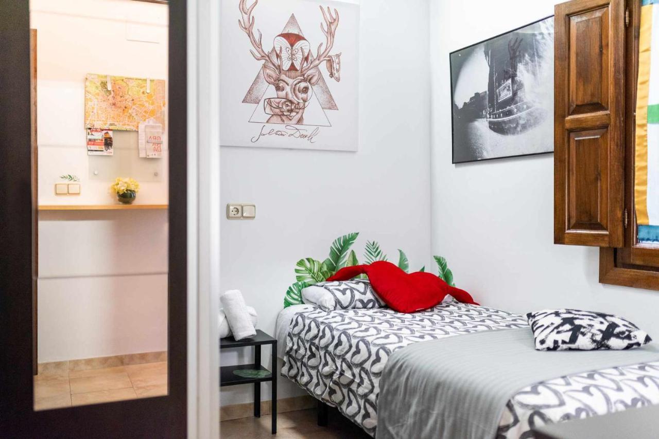 Comodo Y Moderno Apartamento Centro グラナダ エクステリア 写真