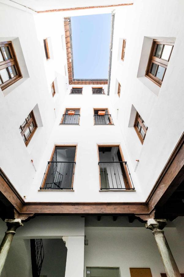 Comodo Y Moderno Apartamento Centro グラナダ エクステリア 写真